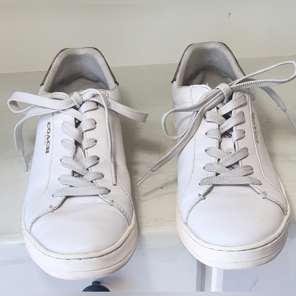 Coach Women’s Clip Leather Low Top Sneakers Size 8 - Picture 5 of 11